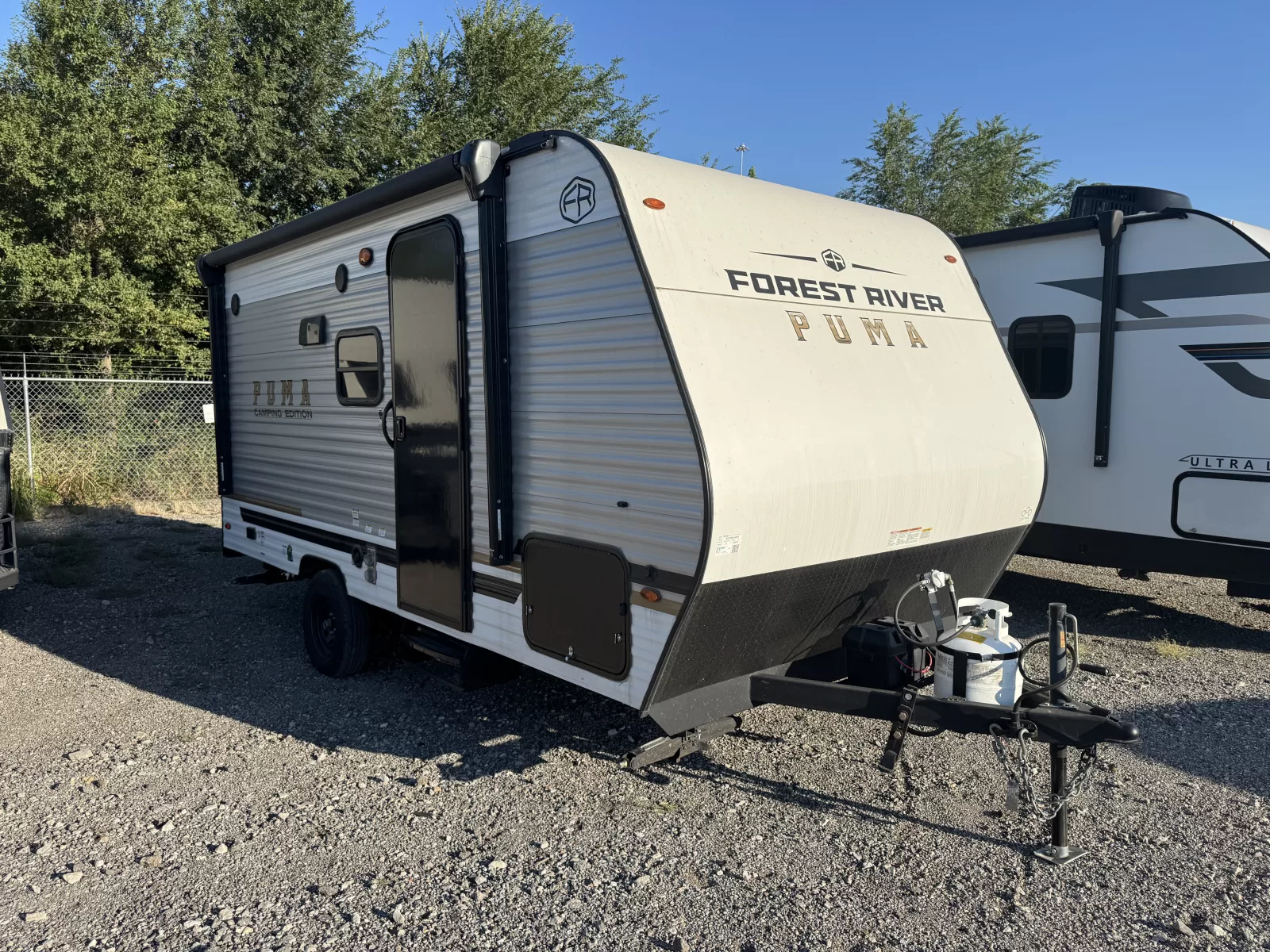Used 2025 Forest River RV Palomino Puma 16BHC