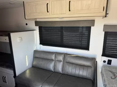 Used 2025 Forest River RV Palomino Puma 16BHCE — photo 15