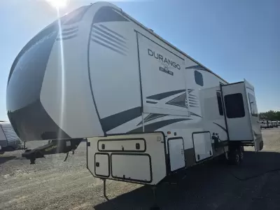 Used 2021 KZ Durango Gold 391RKQ — photo 2