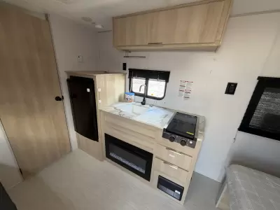 Used 2024 Forest River RV Wildwood 164rb — photo 12