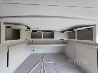 New 2026 Winnebago Micro Minnie 2108TB — photo 20