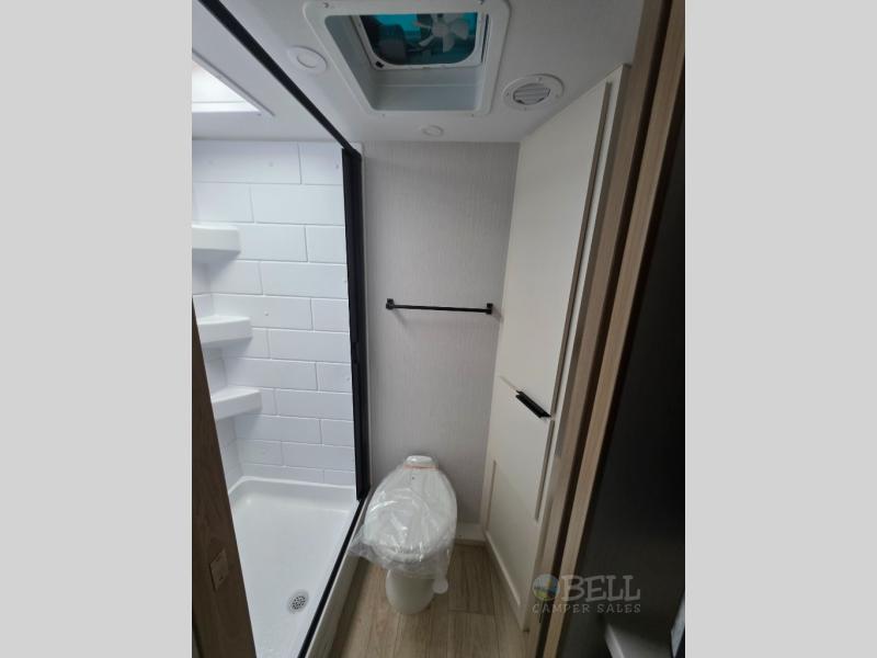 New 2026 Winnebago Micro Minnie 2108TB