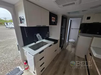 New 2026 Winnebago Micro Minnie 2108TB — photo 14