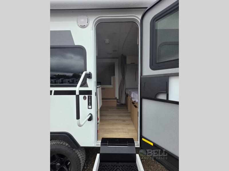 New 2026 Winnebago Micro Minnie 2108TB