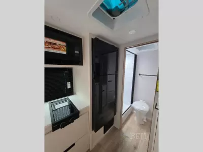 New 2026 Winnebago Micro Minnie 2108TB — photo 16