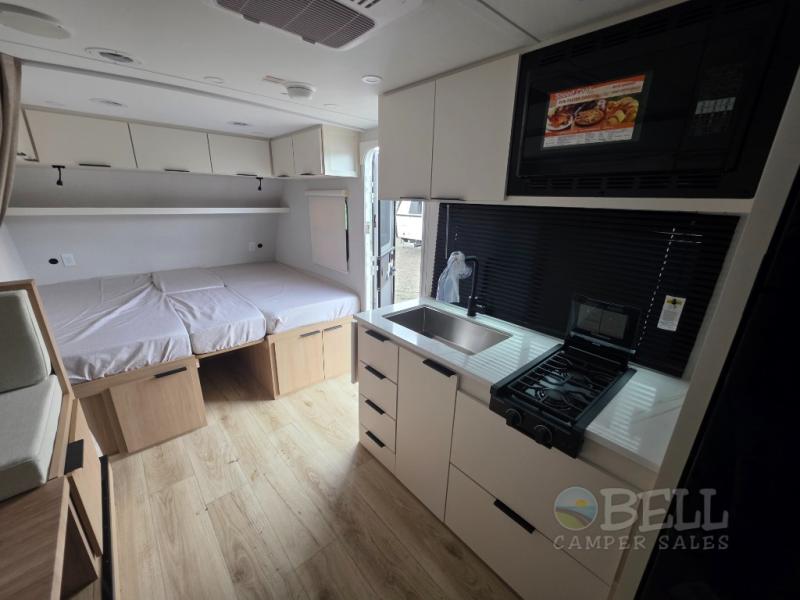 New 2026 Winnebago Micro Minnie 2108TB