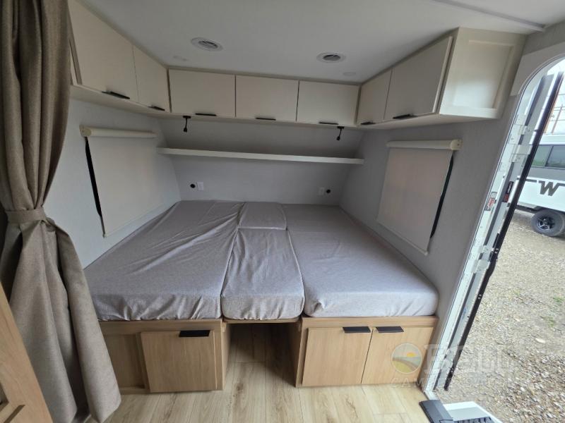 New 2026 Winnebago Micro Minnie 2108TB