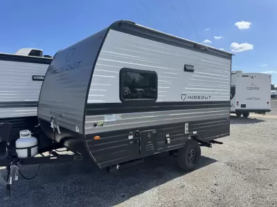 New 2027 Keystone Hideout 120BT — photo 4