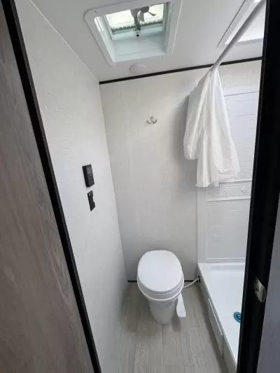 New 2027 Keystone Hideout 120BT — photo 16