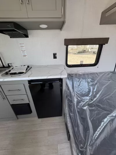 New 2027 Keystone Hideout 120BT — photo 19