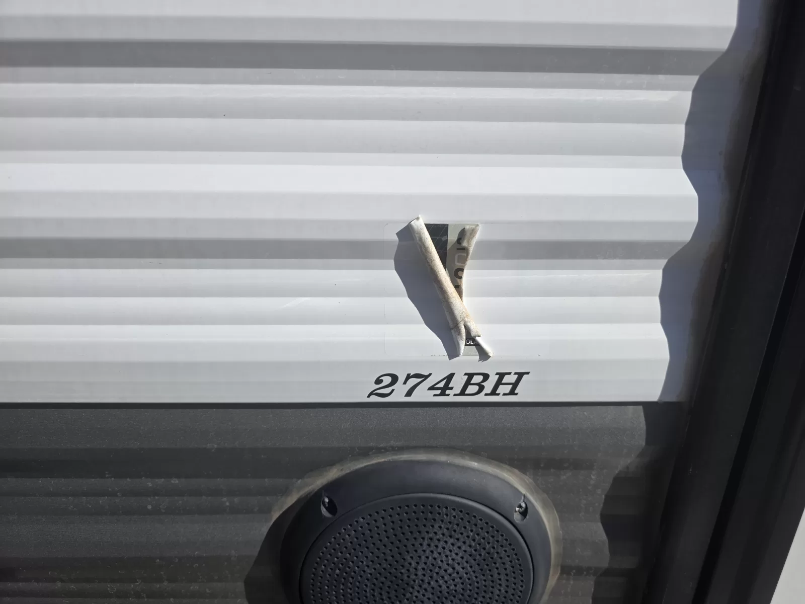 2023 Dutchmen 274BH travel trailer full view available at Bell Camper Sales in Bartlesville, Oklahoma