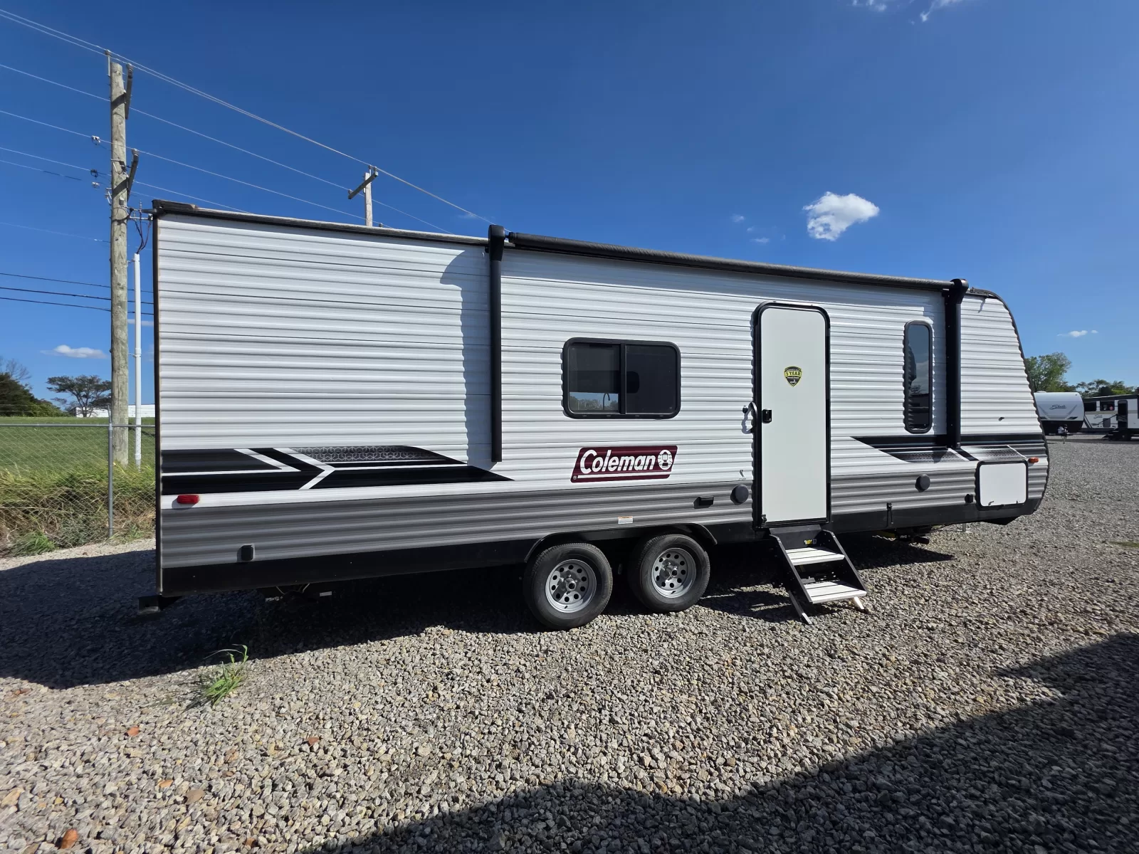 2023 Dutchmen 274BH travel trailer bathroom available at Bell Camper Sales in Bartlesville, Oklahoma