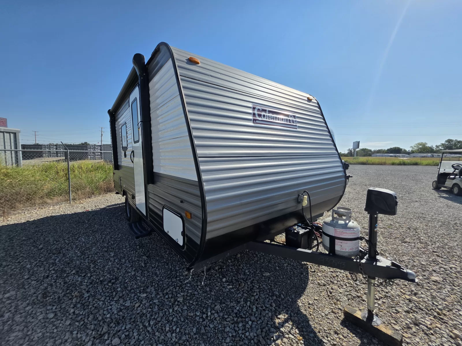 Used 2022 Dutchmen RV Coleman 17B