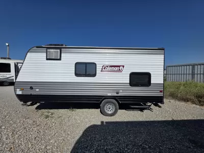 Used 2022 Dutchmen RV Coleman 17B — photo 5