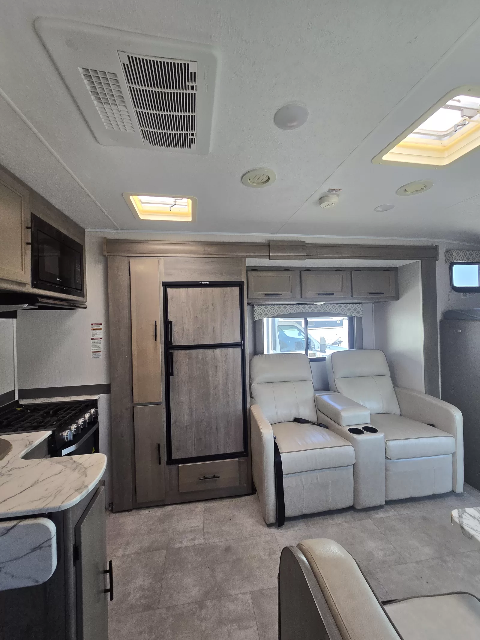 2021 Coachmen Freelander 26DS Class C bedroom at Bell Camper Sales in Bartlesville, Oklahoma