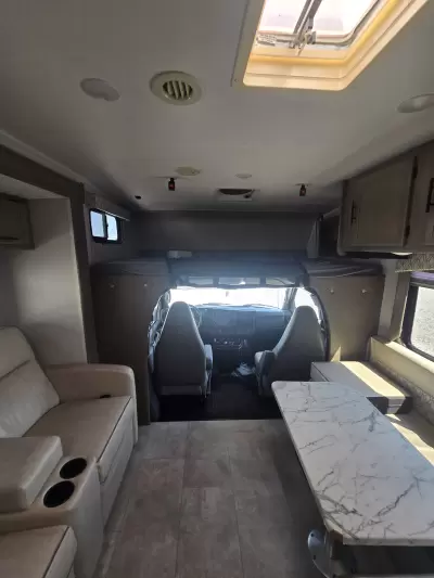 Used 2021 Coachmen Freelander 26DS — photo 5
