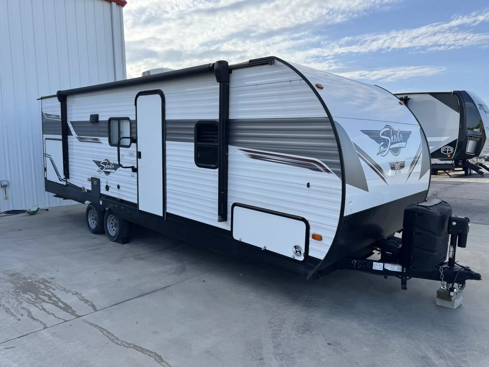 Used 2022 Shasta RVs Shasta 25RB
