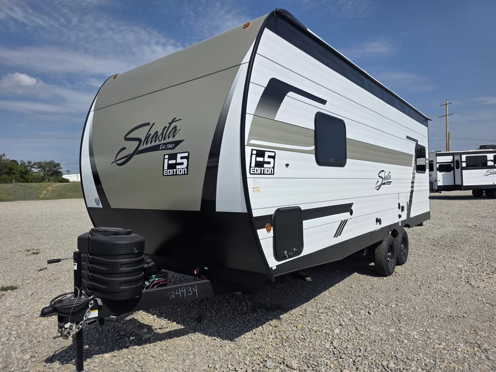 2027 Shasta Oasis 521CK interior living space available at Bell Camper Sales in Bartlesville, Oklahoma