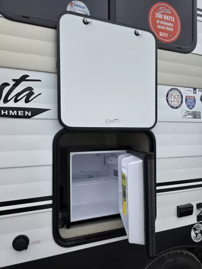 New 2027 Shasta Oasis 30RKS — photo 12