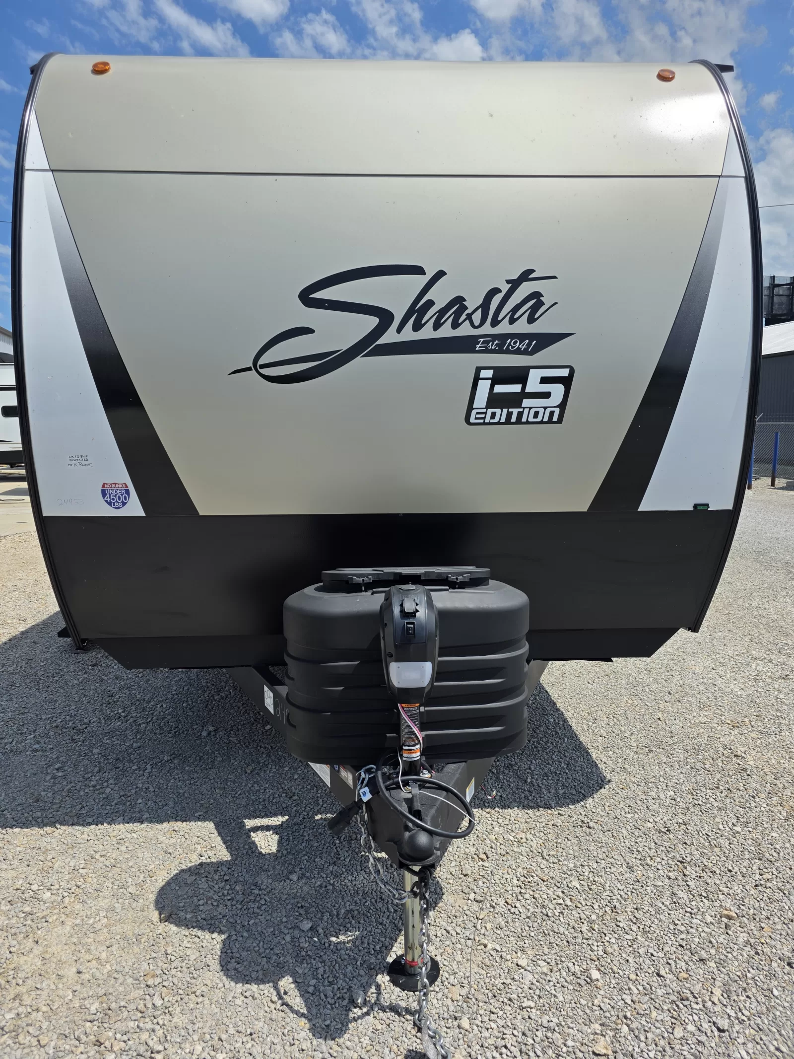 2027 Shasta Oasis 521CK travel trailer exterior view available at Bell Camper Sales in Bartlesville, Oklahoma