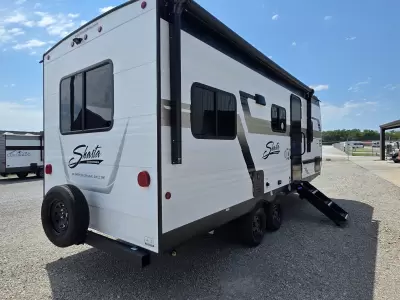 New 2027 Coachmen RV Shasta Oasis 521CK — photo 9