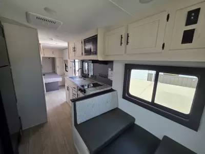 New 2027 Coachmen RV Shasta Oasis 521CK — photo 21