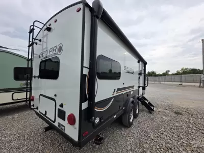Used 2025 Forest River RV Rockwood GEO Pro 20FK — photo 7