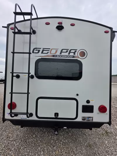 Used 2025 Forest River RV Rockwood GEO Pro 20FK — photo 8