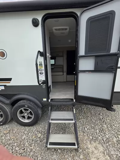 Used 2025 Forest River RV Rockwood GEO Pro 20FK — photo 14