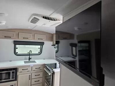 Used 2025 Forest River RV Rockwood GEO Pro 20FK — photo 22