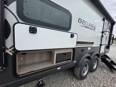 Used 2025 Forest River RV Rockwood GEO Pro 20FK — photo 10