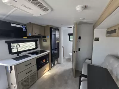 New 2027 ROCKWOOD Geo Pro 20SFB — photo 15
