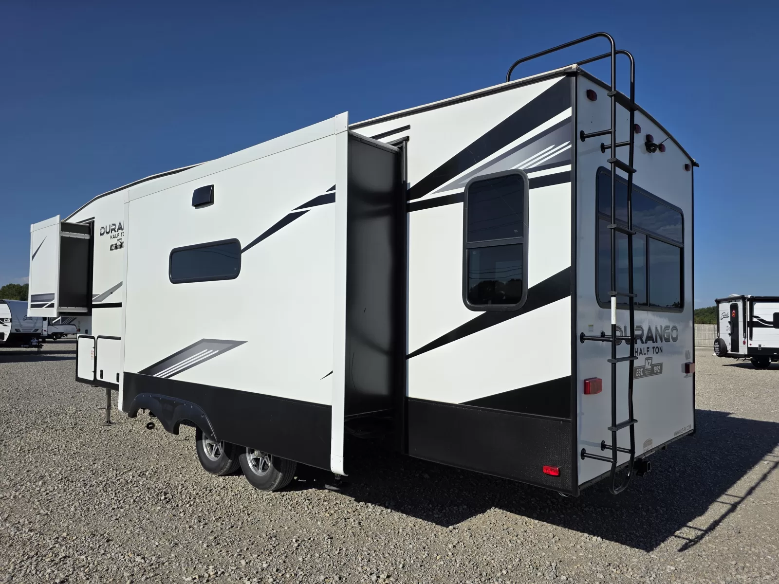 2022 KZ Durango 283RLT fifth wheel full view available at Bell Camper Sales in Bartlesville, Oklahoma