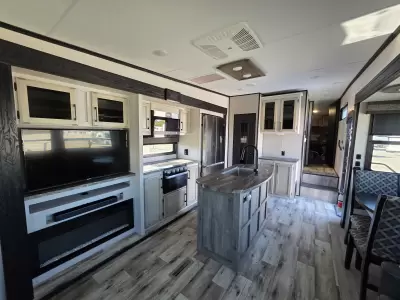 Used 2022 KZ DURANGO 283RLT — photo 16