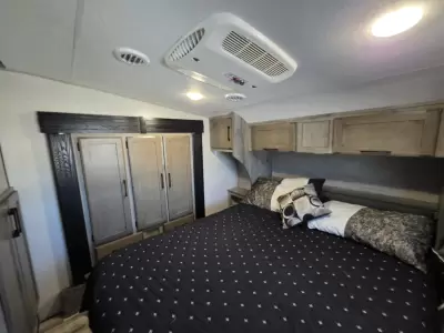 Used 2022 KZ DURANGO 283RLT — photo 25