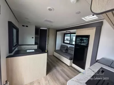 New 2026 Shasta RVs i-5 Edition 525RS — photo 19