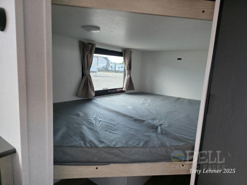 New 2026 Shasta RVs i-5 Edition 525RS