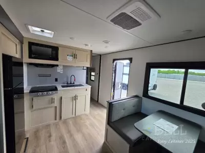 New 2026 Shasta RVs i-5 Edition 525RS — photo 21
