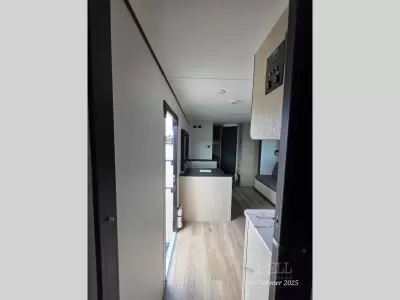 New 2026 Shasta RVs i-5 Edition 525RS — photo 18