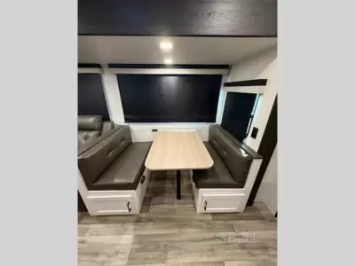 New 2026 Venture RV Stratus 261VRB — photo 15