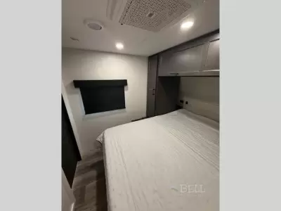 New 2026 Venture RV Stratus 261VRB — photo 33
