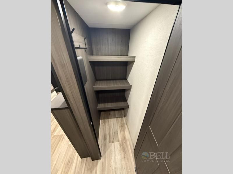 New 2026 Venture RV Stratus 261VRB