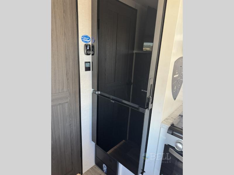 New 2026 Venture RV Stratus SR200VRB