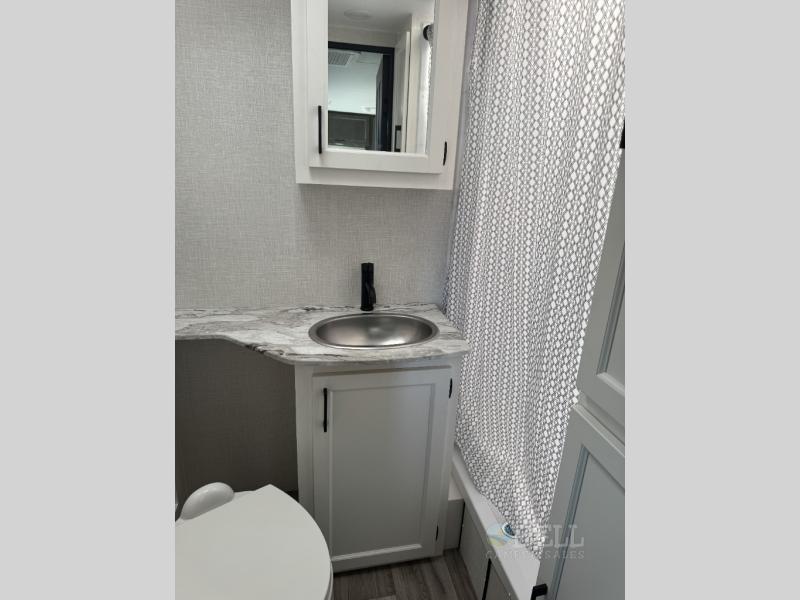 New 2026 Venture RV Stratus SR200VRB