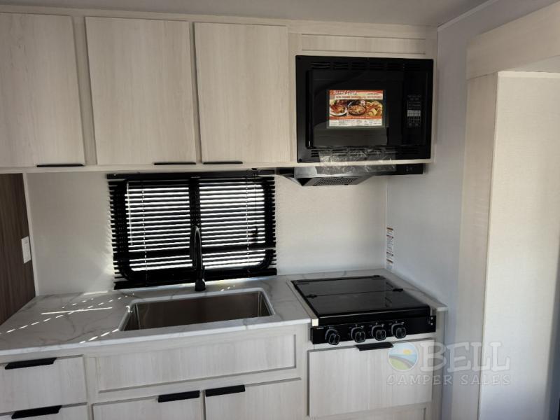 New 2025 Winnebago Access 25RK