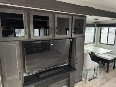 New 2026 Venture RV SportTrek Touring Edition STT336VRK — photo 17