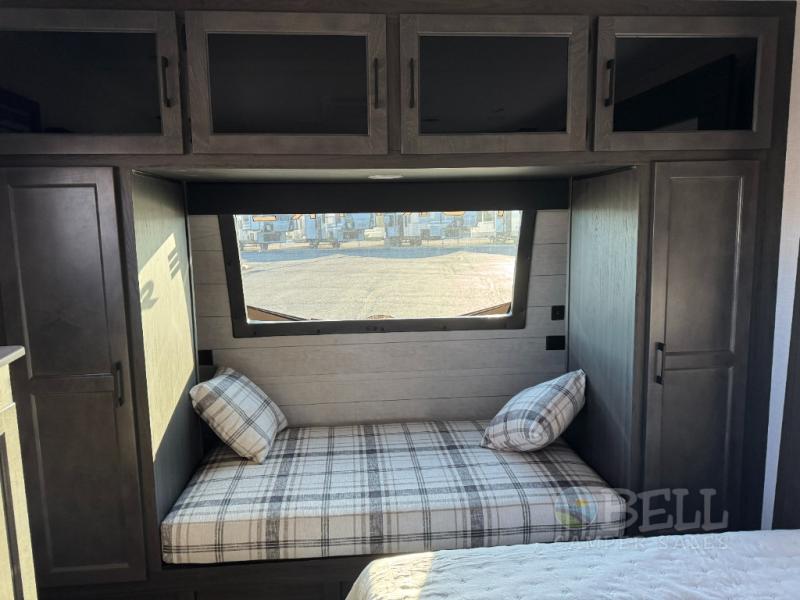 New 2026 Venture RV SportTrek Touring Edition STT272VRK