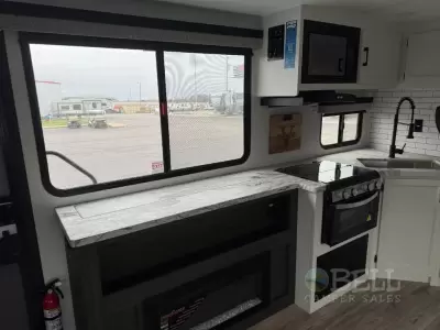 New 2026 Venture RV Stratus SR282VFD — photo 13