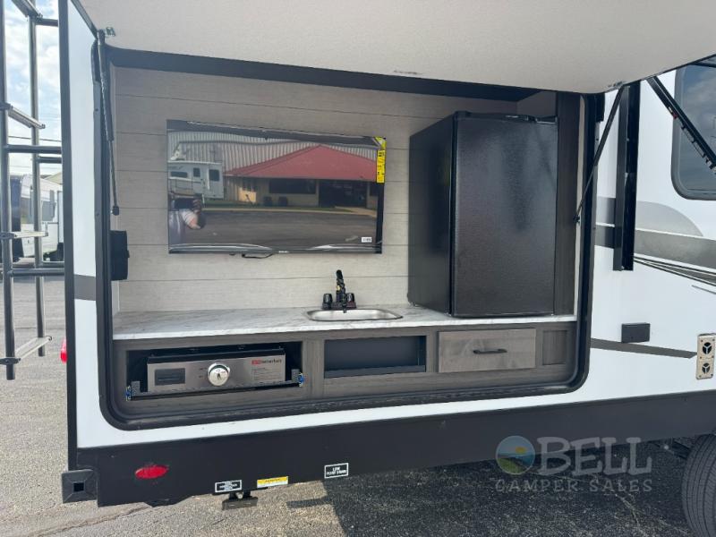 New 2026 Venture RV SportTrek ST271VRB