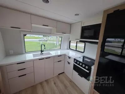New 2026 Winnebago Thrive 26FKD — photo 22